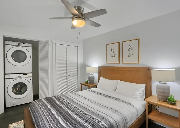 Holiday home Stylish And 3bd North Side *