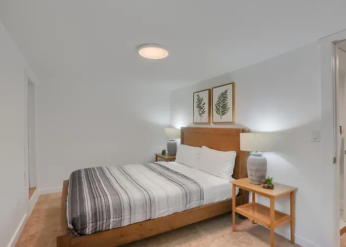 Stylish And 3bd North Side Holiday home Pittsburgh