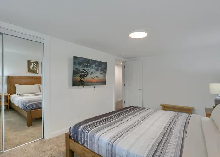 Stylish And 3bd North Side Holiday home